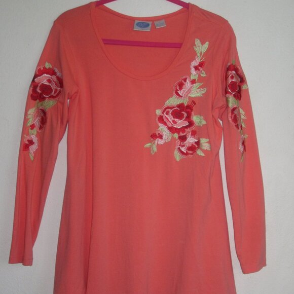 DG2 by Diane Gilman Tops - DG2 by Diane Gilman Embroidered Flowers Coral Tunic Size Medium